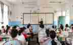 大学班会课教案8篇