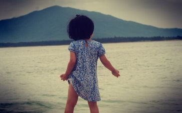 背影优秀作文7篇