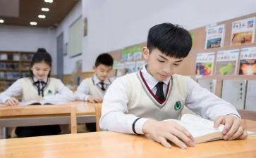 刚上初中作文600字参考6篇