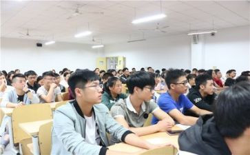 大学毕业生自我鉴定模板6篇