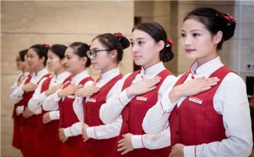 银行服务演讲稿8篇