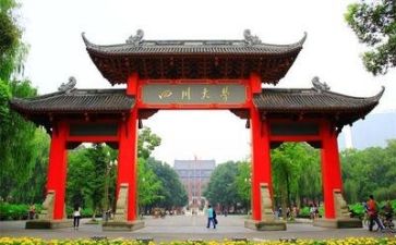 高校教师个人年度总结通用8篇