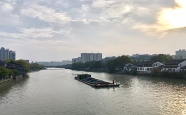 关于杭州的作文7篇