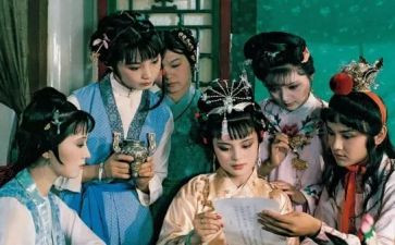 红楼梦读书心得体会600字8篇