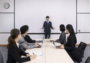 领导在安全生产会议讲话稿5篇