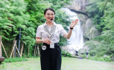 讲解员年度总结5篇