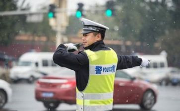 交警个人2023年年终工作总结8篇