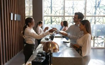 接待工作的年终总结推荐8篇