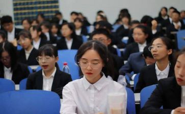 学校干部述职述职报告8篇