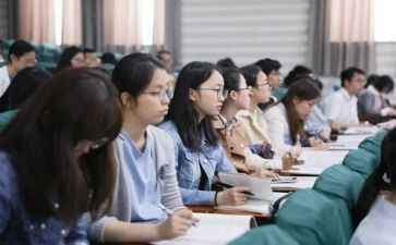 以小学为主题的演讲稿7篇
