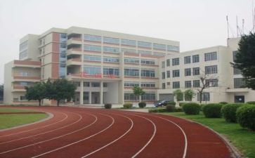 学校军训心得体会1000字8篇