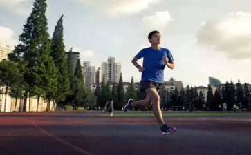 学校体育年度总结7篇