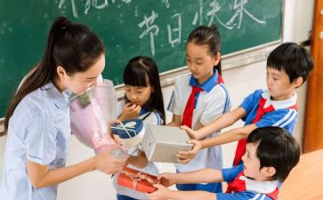 中二教师个人述职报告推荐7篇